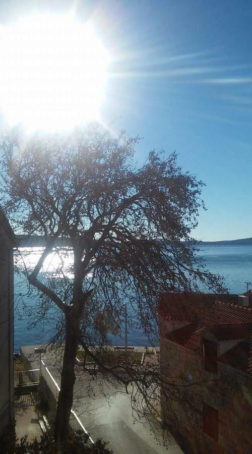 Magli * Kastela